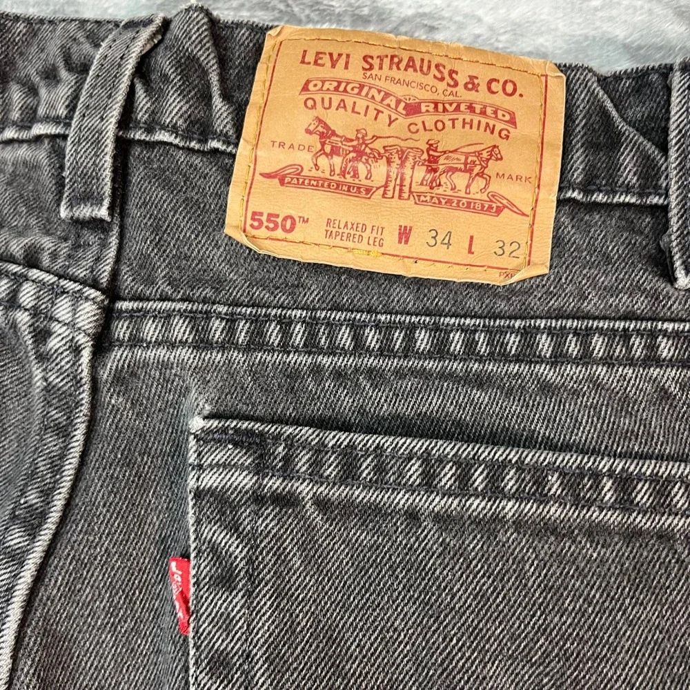 Vintage 1995 Levis 550 Relaxed Fit Tapered Leg Black Jeans Mens 34x32 USA